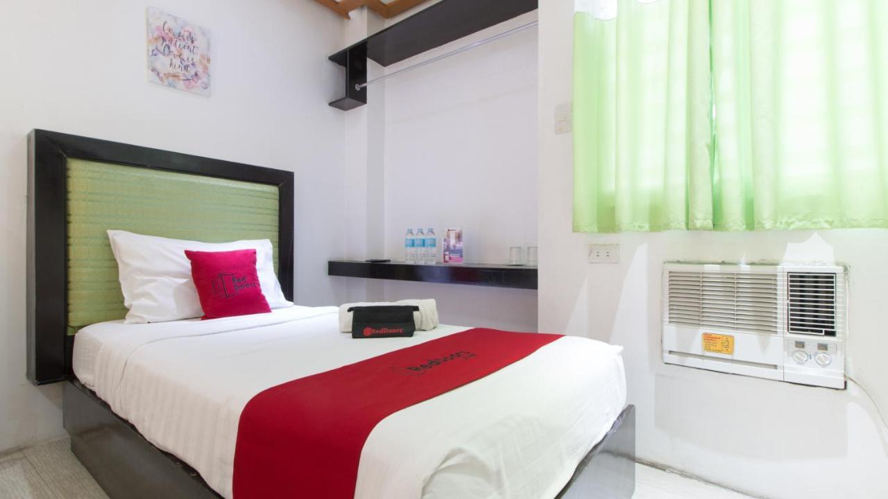 מלון Anibong Reddoorz @ Real Fatima Tacloban מראה חיצוני תמונה